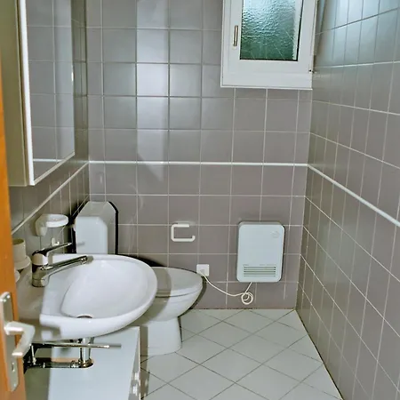 Appartement Res Roncaccio, Bilancia By Holap Sa *