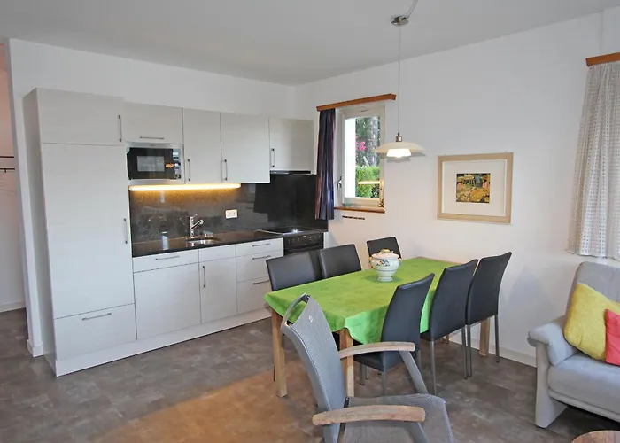 Res Roncaccio, Bilancia By Holap Sa アパート *